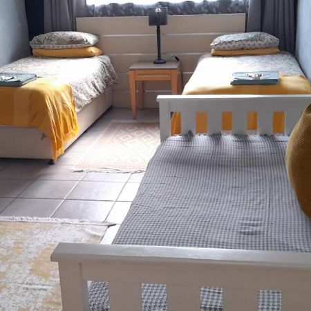 Mimosa Cottage - Perfect Break-Away! Джордж Экстерьер фото